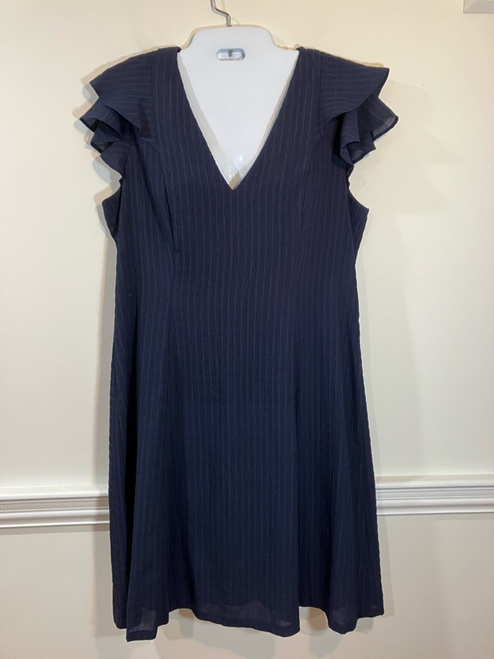 DKNY Women's Navy V-Neck Ruffle Sleeve Dress 14
